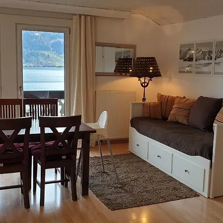 Harrer Homestay szállás *