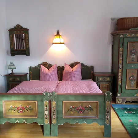 Homestay Appartement Harrer *